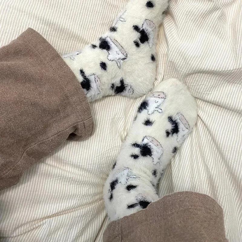 Cartoon Cute Cow Mink Velvet Socks Women Winter Soft Stocking Medium Tube Sock Cute Cloud Plush Cartoon Mink Plush Socks Indoor