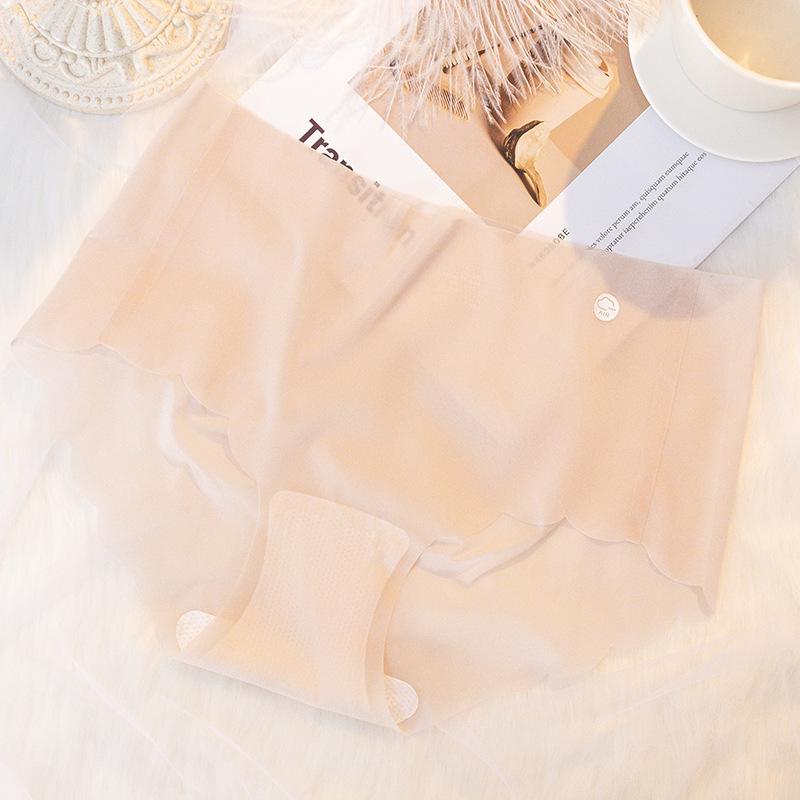 «Ультратонкие женские дышащие трусики Ice Silk со средней посадкой»