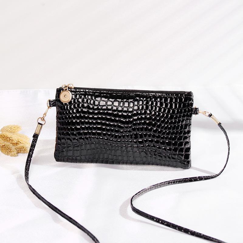 Crocodile Pattern Small Square Bag Women's Japanese and Korean Coin Bag Holding One Shoulder Crossbody Bag Patent Leather Key Mobile Coin Wallet