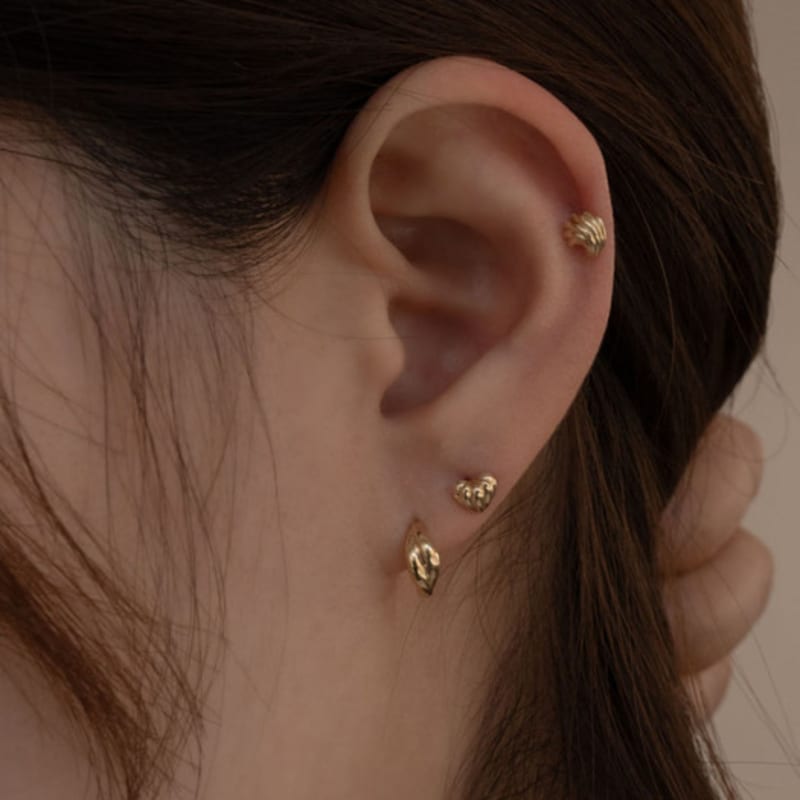 youngglow 14k shell piercing