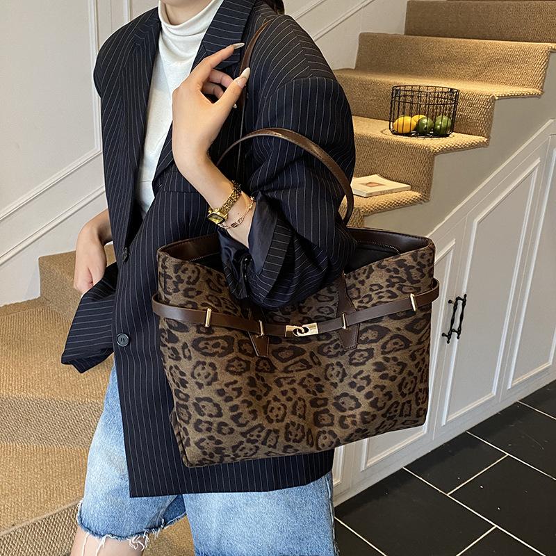 Шикарная Минималистичная Ретро Сумка-Тоут: Высококачественная осенне-зимняя наплечная сумка для повседневной работы и поездок