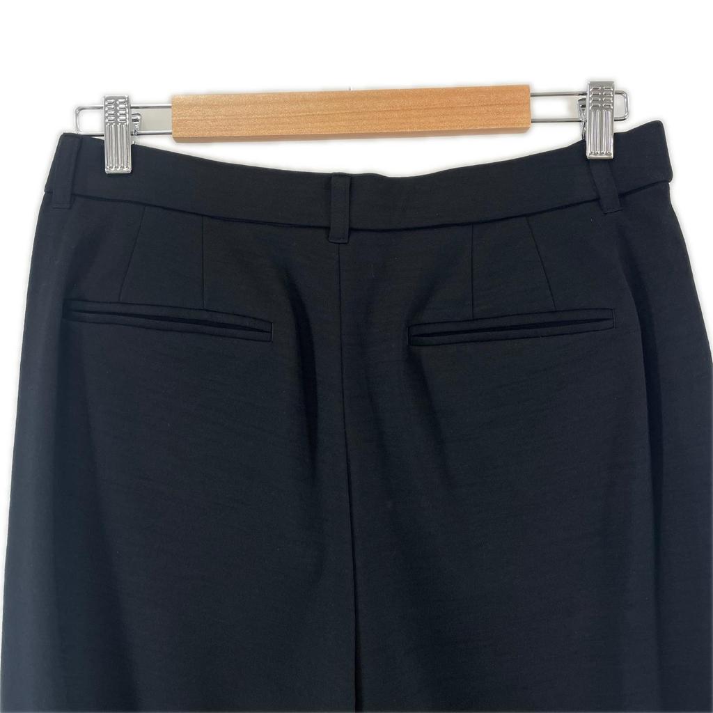 UNTITLED 2024 Stainless Steel Model 153-68004-42-019 Plain slacks black Women 42 2L used