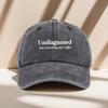 Тканевая ретро регулируемая бейсболка-snapback с недиагностированным, но чем-то неподходящим для любого сезона