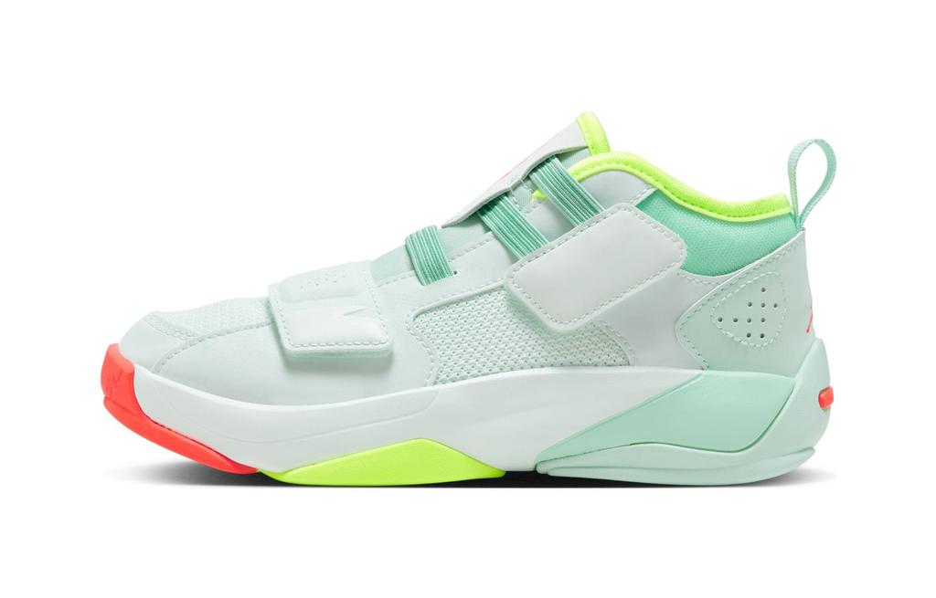 Jordan Zion 2 'Barely Green' Zion 2 Устойчивые к истиранию Дышащие Средние Баскетбольные кроссовки Мятно-зеленые DO9513-367
