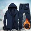 Мужской осенний комплект для активного отдыха, зимний утепленный флисовый костюм с капюшоном, топ с капюшоном и брюки, комплект из 2 предметов
