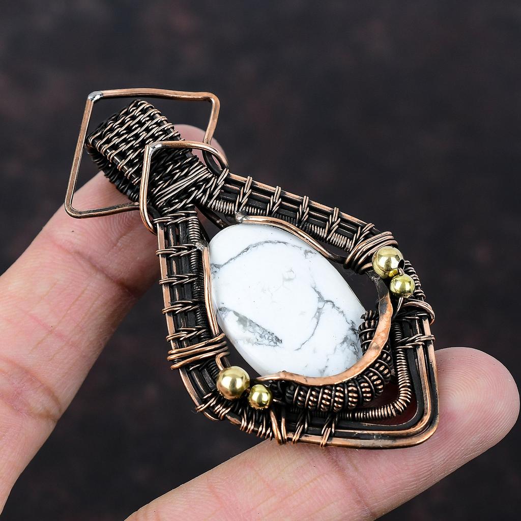 Подвеска из камня гаулит, обернутая медной проволокой, Подвеска-украшение из гаулита, Подвеска ручной работы, Украшение из медной проволоки, Подарок для мамы, Подвеска с камнем-талисманом