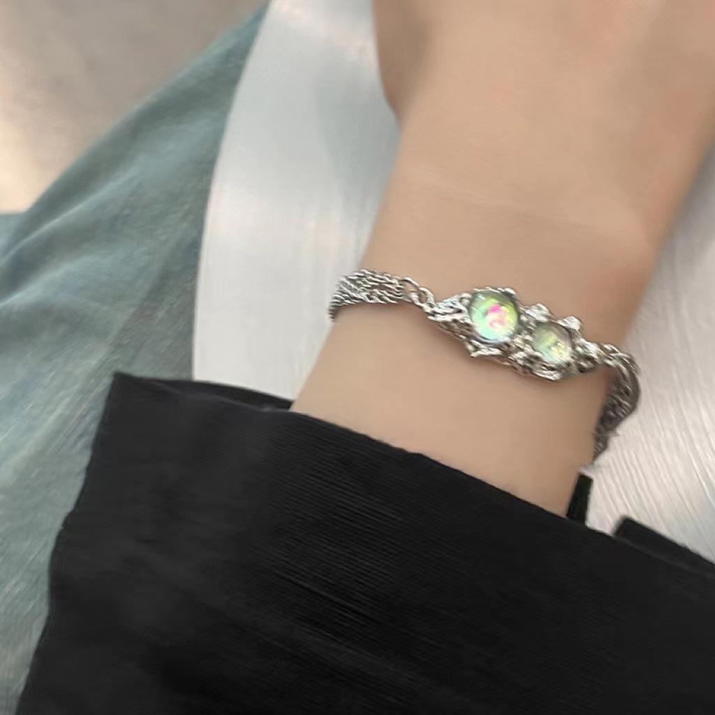 Оригинал ~ Легкий Роскошный Жидкий Опал Камень Spice Girl Ожерелье Женская Хип-Хоп Цепочка На Шею Премиум Дизайн Ниша Ключичная Цепочка