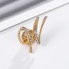 High-Precision Electroplated Vintage Alloy Brooch with Rhinestones