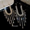 Изысканное колье-цепочка на ключицы с кисточками в форме капли воды и стразами - Высококлассный ретро-стиль, дворцовый стиль.