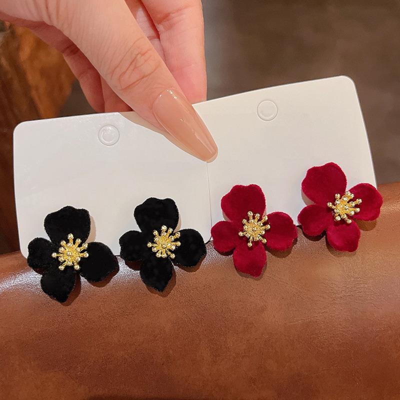 Ретро бархатные серьги-гвоздики с цветком для женщин и девочек, французские винтажные серьги 2023, модные корейские свадебные романтические ювелирные изделия, подарки