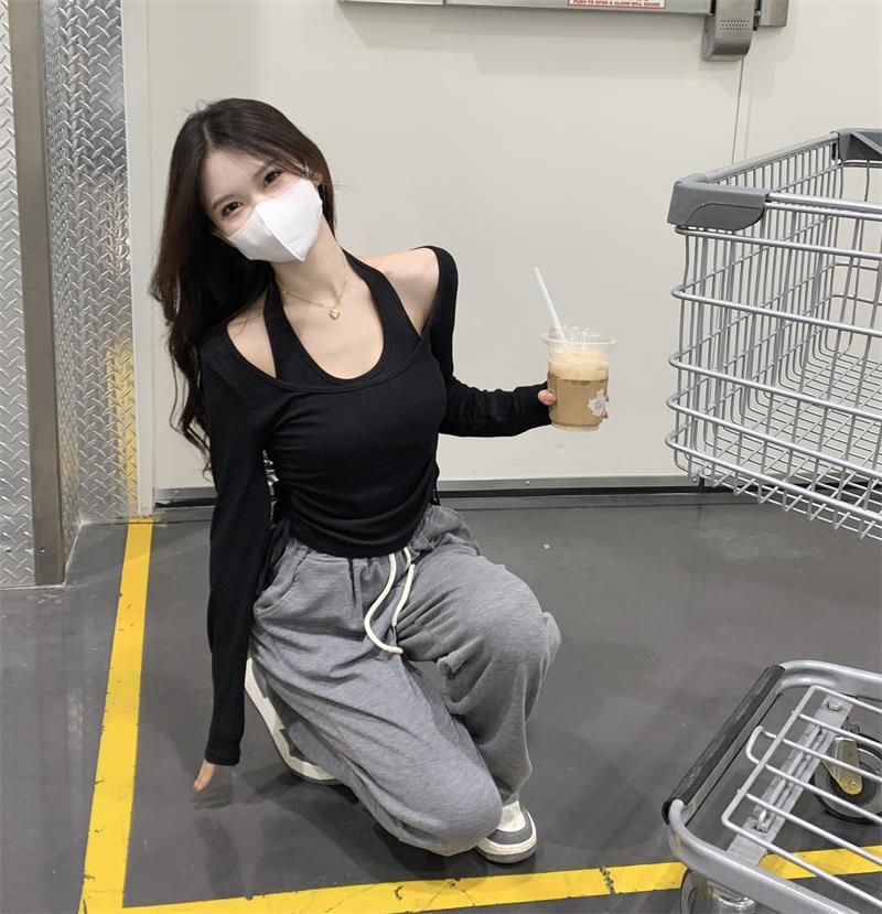 Футболка с длинным рукавом и вырезом-халтер в корейском стиле для женщин — шикарная, стильная и подчеркивающая фигуру