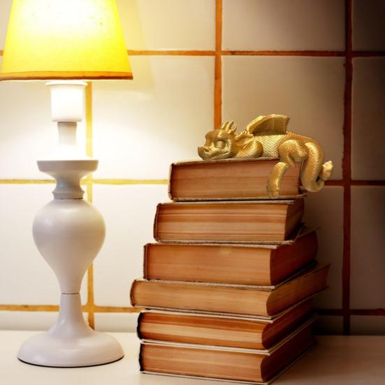 Декор для книжной полки «Спящий дракон» 3D-печатная фигурка дракона книжный уголок Украшение для полки «Спящий дракон» для любителей книг и любителей фэнтези