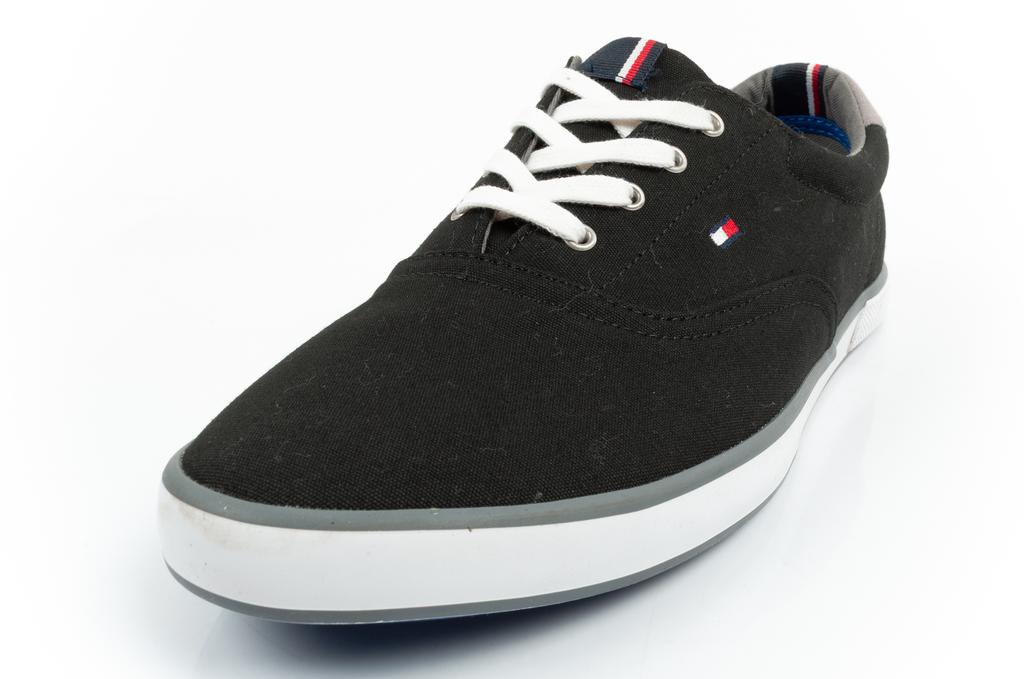 Tommy Hilfiger 990/Black [FM56820915] size 44