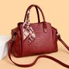 New Handbag Women's Bag Crossbody Large Bag Large Capacity Fashionable Retro Versatile Crocodile Pattern Pillow Bag