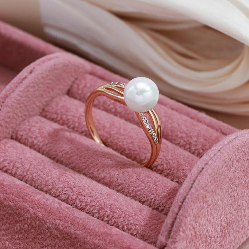 Тонкое женское кольцо с имитацией жемчуга, под золото