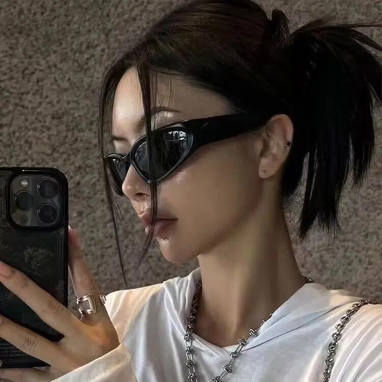 Трендовые мужские и пикантные женские солнцезащитные очки премиум-класса серебристого цвета Y2K квадратные очки солнцезащитные очки модные солнцезащитные очки Lentes Mujer