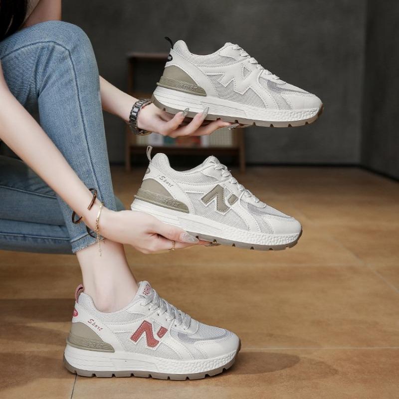 Женская повседневная обувь, модные дышащие сетчатые кроссовки на плоской подошве для женщин, новые вулканизированные туфли, женская обувь, кроссовки