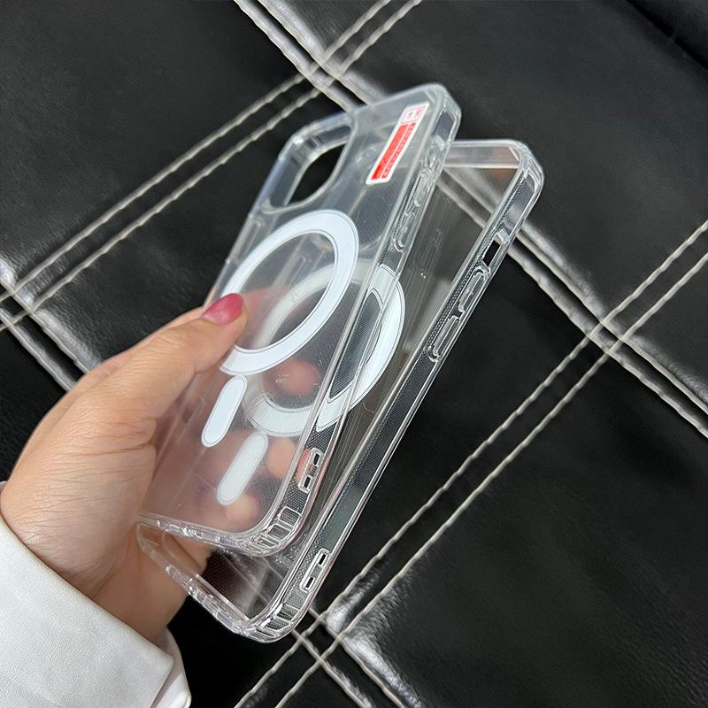 Магнитный чехол MagSafe Acrylic для iPhone 13, 15, 16 Pro - прозрачный жесткий чехол «два в одном»