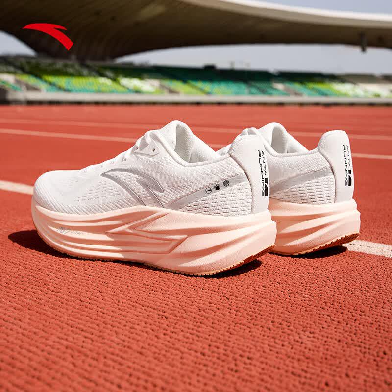 Anta Женские беговые кроссовки PG7 Champion 4