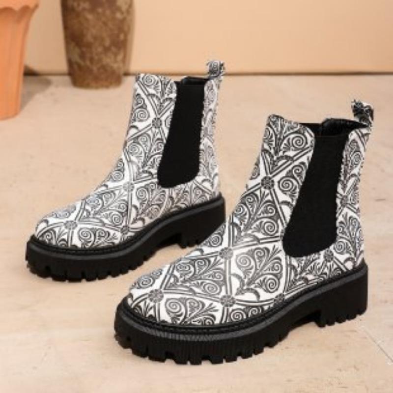 Autumn and Winter New Printed Martin Boots Large Size Wind Casual Fashion One-pedal Women's Boots