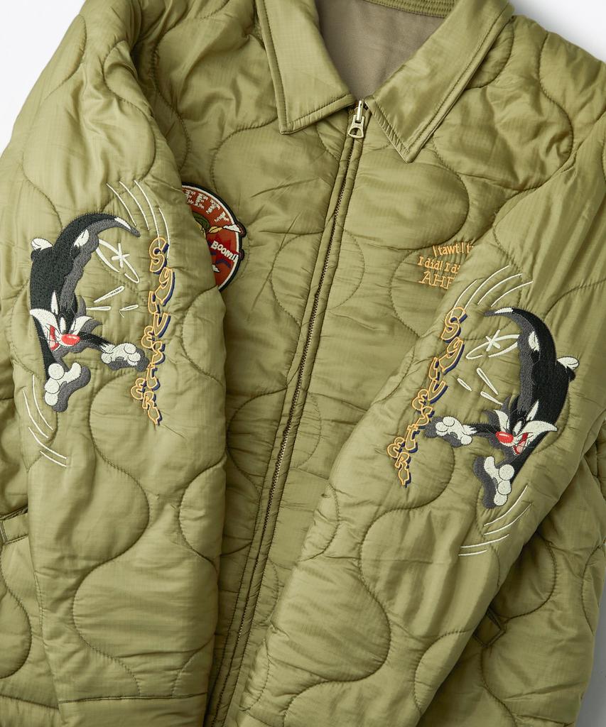 OUTSTANDING [Looney Tunes] Reversible Quilted Jacket_Khaki/Olive Green