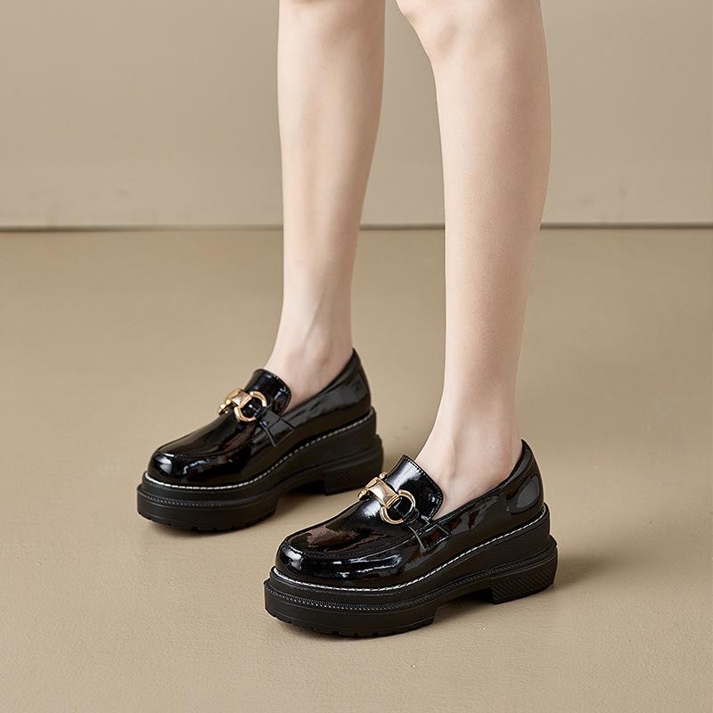 Женские туфли из бисквита на толстой подошве. Весна 2024 года. Новые универсальные туфли из лакированной кожи с глубоким вырезом на наклонном каблуке, туфли для ленивости, британский стиль HZB