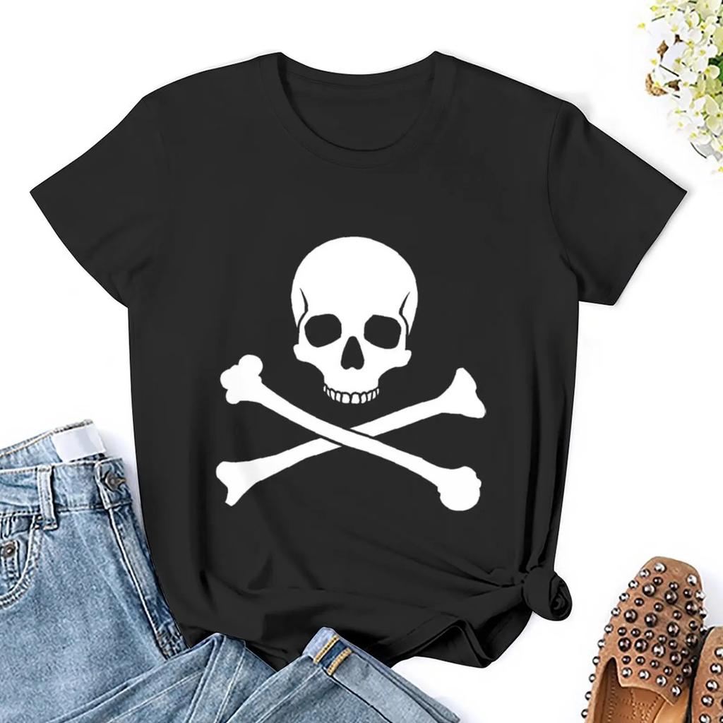 Skull and Crossbones Pirate On Women Print T Shirt Grahic Shirt Casual Short Sleeved Female Tee T-Shirt Size Sp