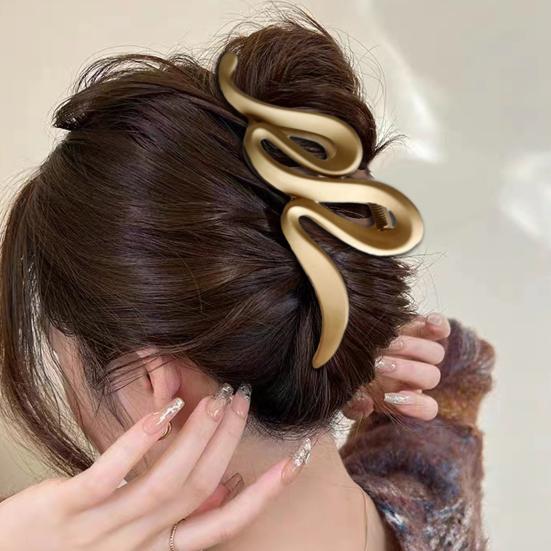 Коготь для волос в форме змеи, матовая текстура, большая заколка для волос, сильный захват, коготь для затылка, зажим для волос в форме акулы, душ, инструмент для укладки волос