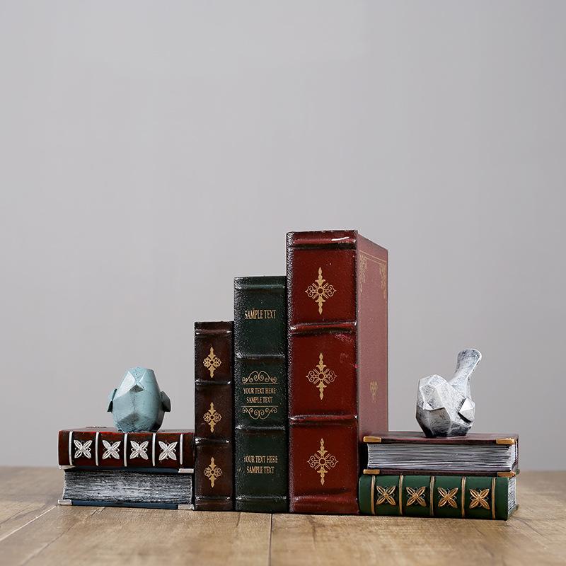 Retro American Bird Bookend - Decorative Home, Living Room & Desk Ornament