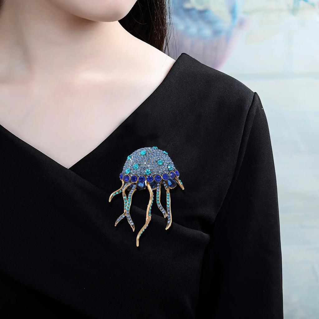 Новая креативная брошь-медуза с кисточками и кристаллами, симпатичная женская зимняя брошь для свитера, классический аксессуар двойного назначения, корсаж