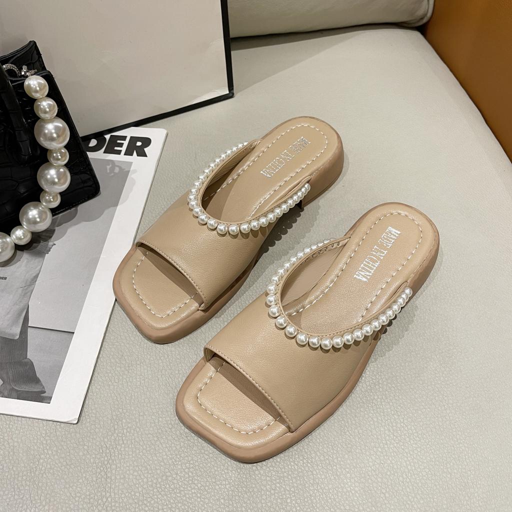 2024 Новые летние женские тапочки Модные сандалии с жемчугом Женские тапочки с открытым носком на низком каблуке Сексуальные сандалии на плоской подошве с открытой пяткой Женские тапочки