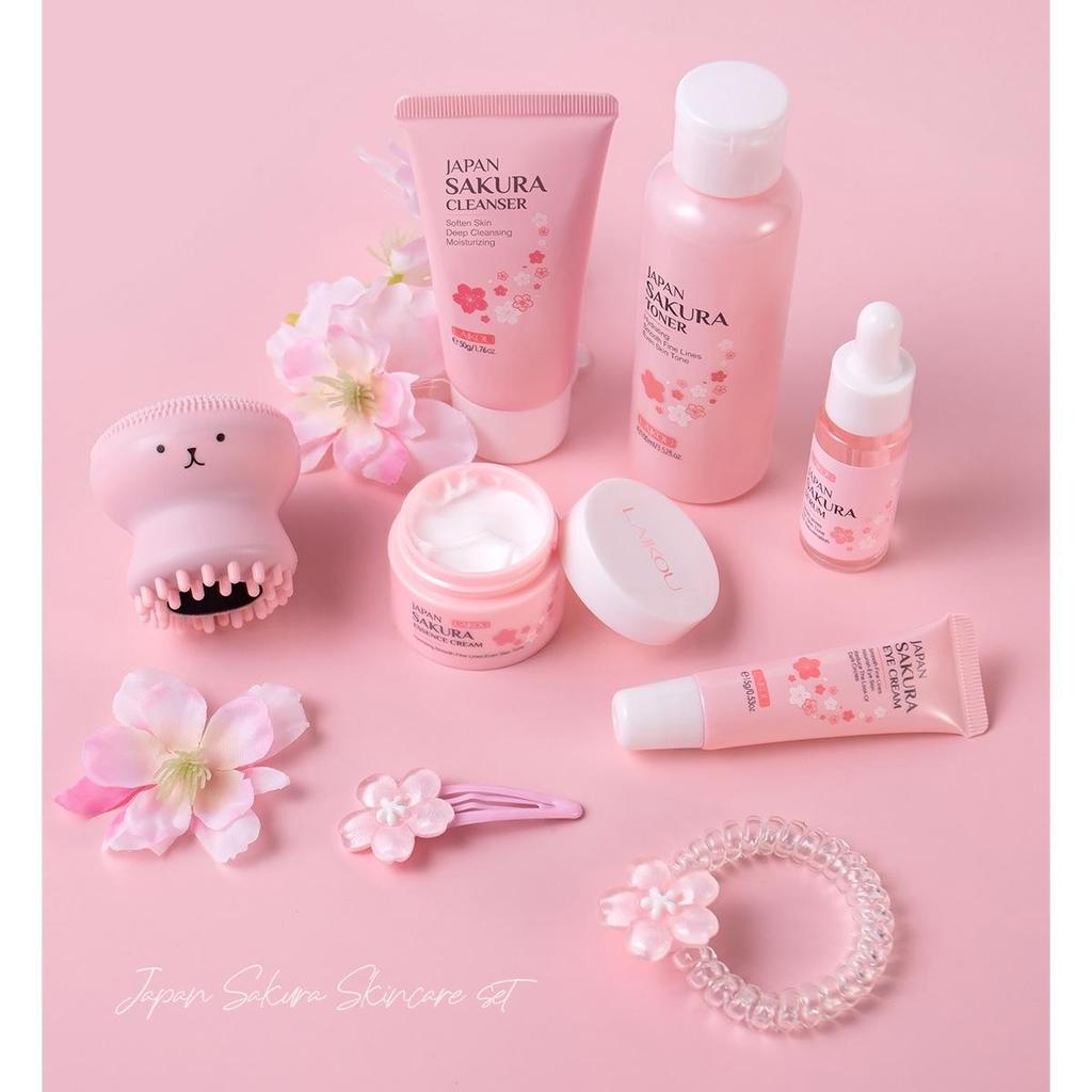 Премиальный набор для очищения и ухода за лицом LAIKOU Sakura из 8 предметов в подарок на день рождения