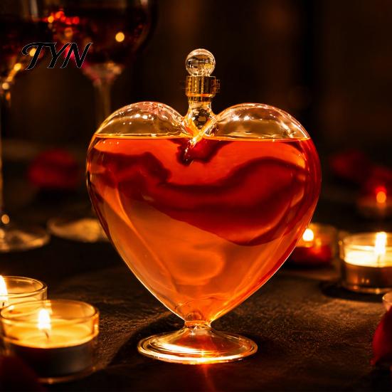 Unique Heart Design Barware Shaped Wine Bottle with Airtight Stopper, Elegant Crystal Texture Liquor Decorative Glass Decanter, 500ml/1000ml