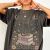 Небесная Книжная Черная Кошка Футболка Comfort Colors® Мистическая Лунная Кошка Звездная Ночь Книжный Клуб Футболка Ведьминская Кошка Мама Темная Академия Волшебный Книжный Червь