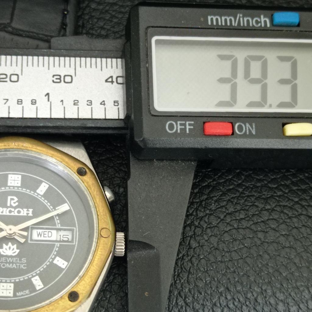 ВИНТАЖНЫЕ ЯПОНСКИЕ МУЖСКИЕ ЧАСЫ RICOH R31 АВТОМАТИЧЕСКИЕ ЧЕРНЫЙ ЦВЕТ ЦИФЕРБЛАТ a707921-1