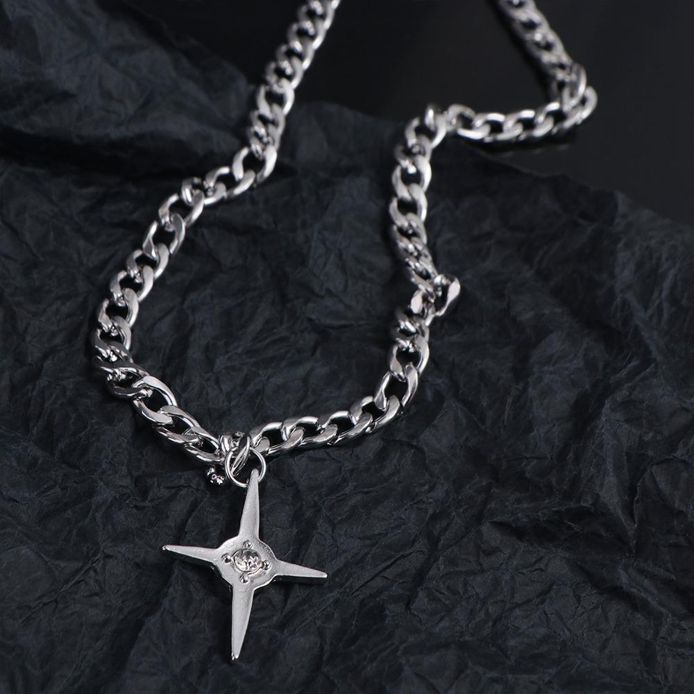 Simple Handsome Punk Fashion Hiphop Clavicle Chain Korean Style Necklace Man Necklace Cross Pendant