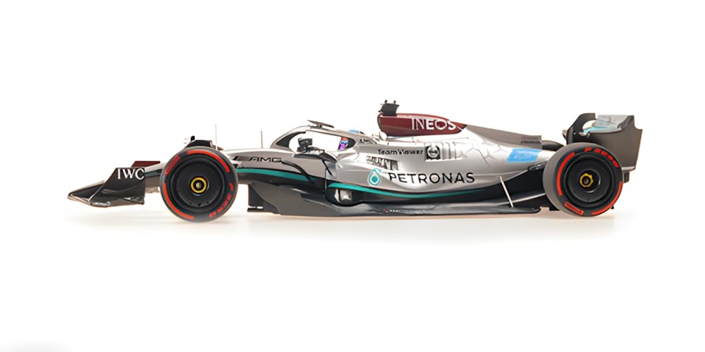 Minichamps Масштаб Petronas F1 W13 2022 F1 Гран-при Бразилии F1 Первая победа Расселла Готовое изделие 1/43 Mercedes-AMG E-Performance #63 G.