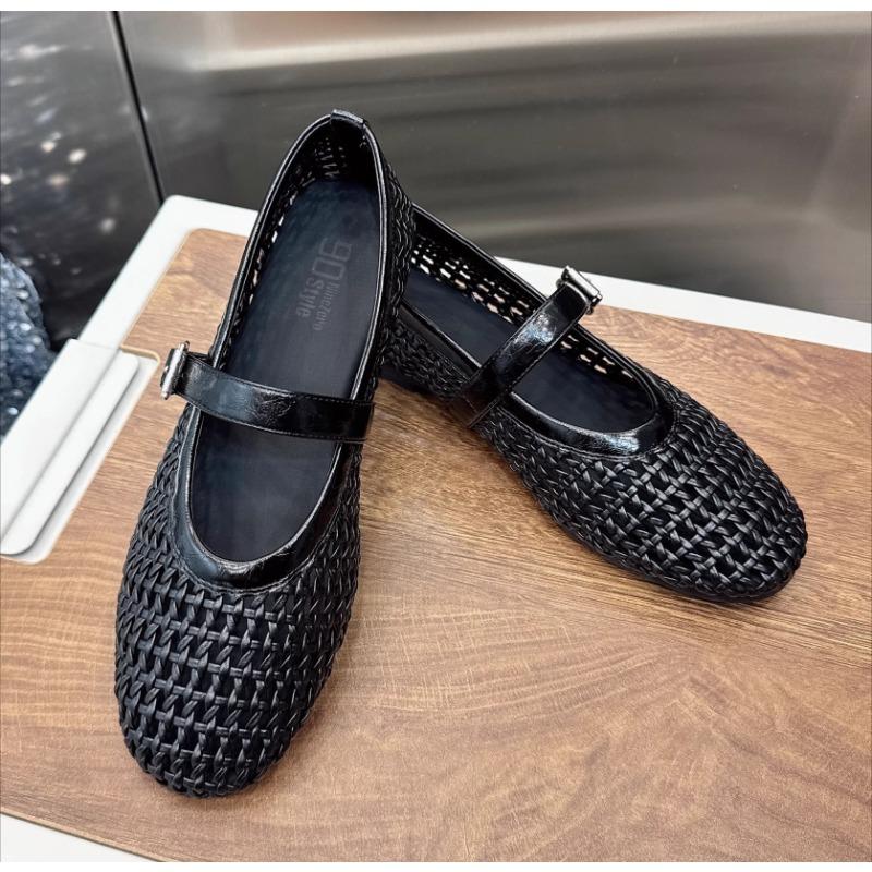 Fashion Women's Summer Weaving Casual Flats Shoes Comfortable Round Toe Cut-out Mary Jane with Straight Buckles Fishnet Sandals