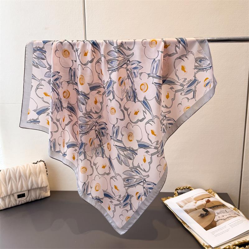 Designer 70*70cm Luxury Square Scarves Women's Silk Scarf Bandana Neckerchief Neckties Hairbands Foulard Shawl Fashion