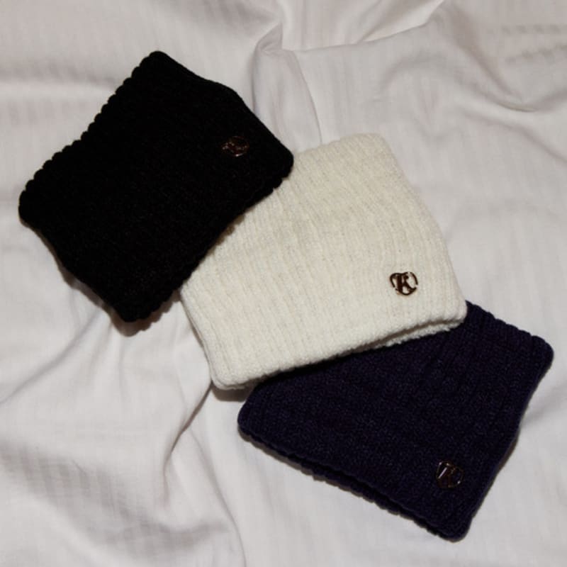 Fakiii Fakiii Вязаная по рубчику повязка для волос_Черная