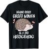 За каждой великой женщиной стоит домашний еж. Смешная футболка
