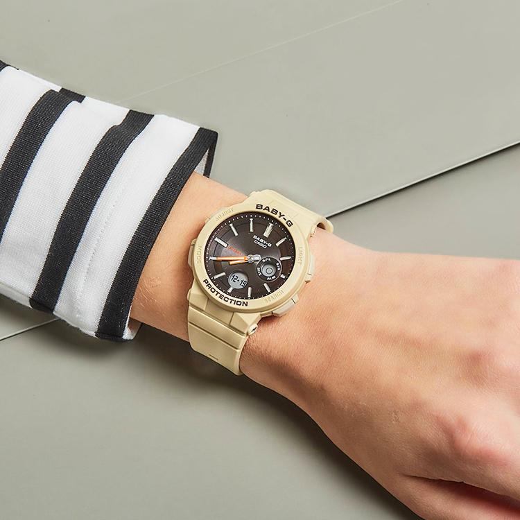 Casio Серия Baby-G Классические Круглый Циферблат Водонепроницаемые Спортивные Кварцевые Часы Ремешок из Смолы Женские часы Коричневые BGA-255-5A