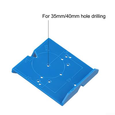 Поиск отверстий для петель в шкафах Поиск отверстий для петель в шкафах