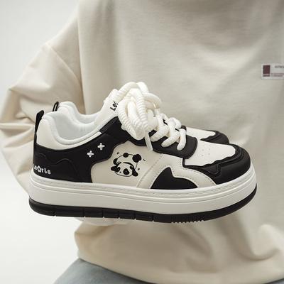 Маленькие белые туфли Весна Новые черно-белые туфли Panda Board Shoes Универсальная модная повседневная обувь Тенденция
