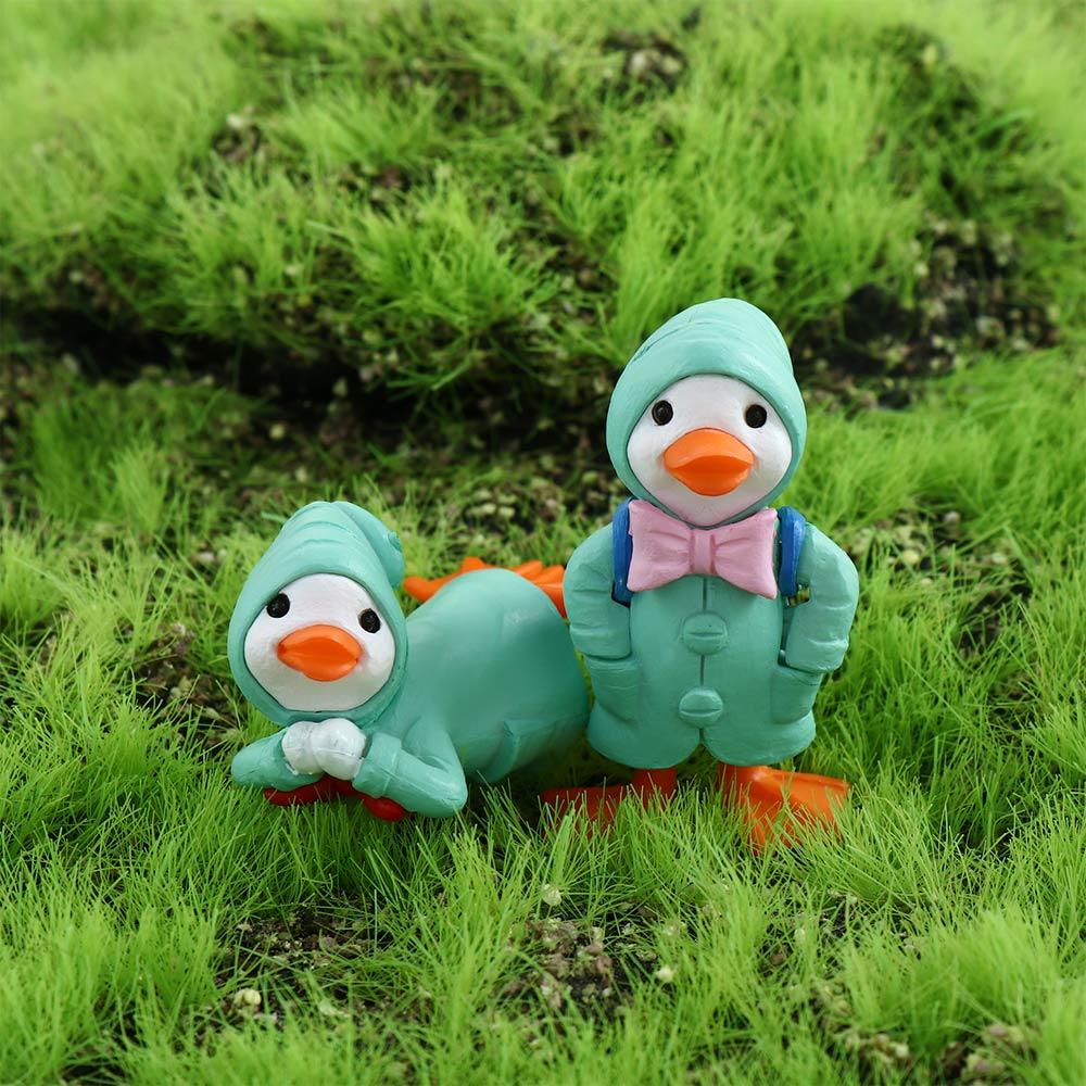 Garden Raincoat Duck Animal Resin DIY Ornaments Figurine Cake Decoration Micro Landscape Miniature
