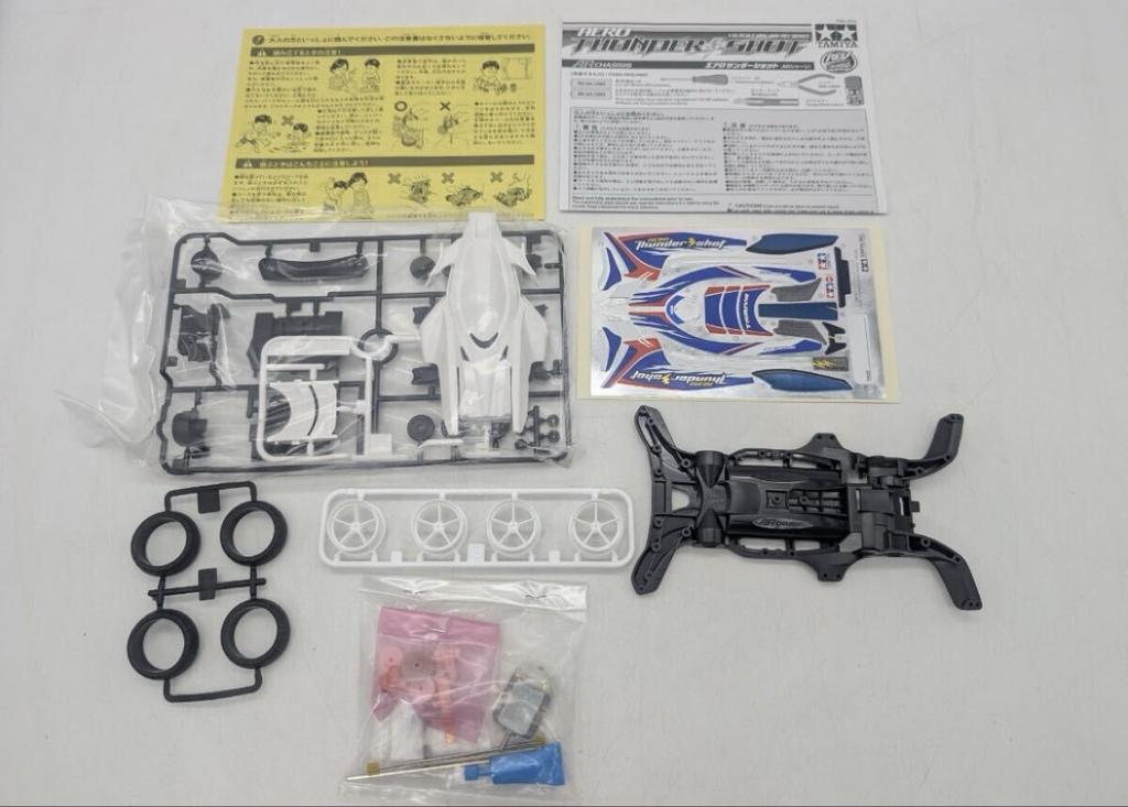 116 Несобранный Aero Thunder Shot Масштабная Мини 4WD REV Tamiya Пластиковый Модельный Набор (Шасси AR) (1/32 18702)