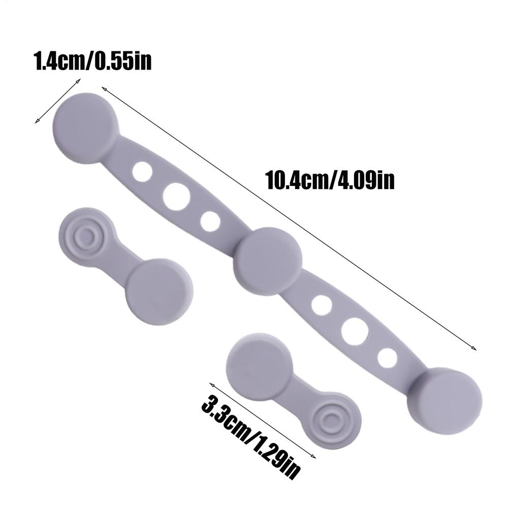 Высокотемпературная силиконовая застежка для крепления вкладыша из пергаментной бумаги в аэрогриле предотвращает его закрытие продуктами.