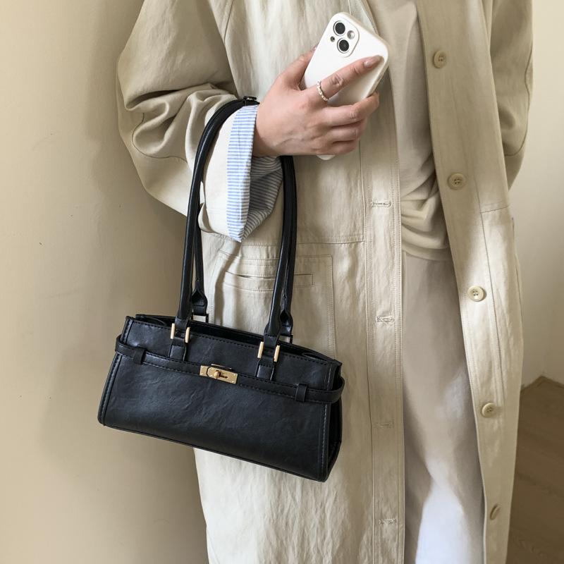 Сумка подмышку женская 2025 новая с высоким чувством женская мода универсальный нишевый дизайн взрыв интернет-знаменитости наплечная сумка