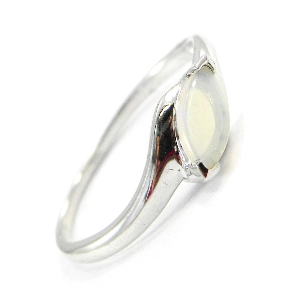 Silver Ring 'Goddess Opal' White Silver (rhodium) - 6 Mm