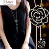 Fashion Black Rose Sweater Chain Female Crystal from Austrian 2 Colors Autumn and Winter Retro Flowers Wild Necklace